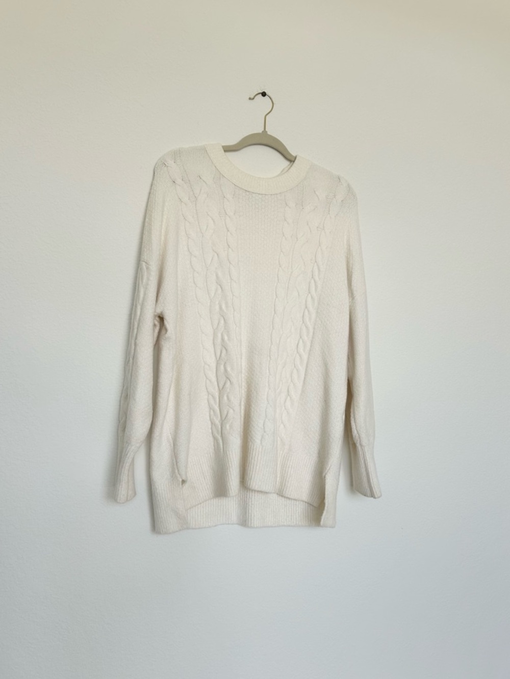 Abercrombie & Fitch Cream Cable Knit Sweater